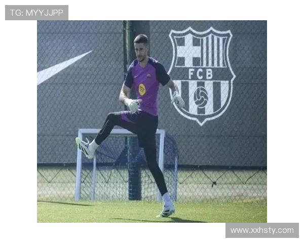 埃里克加西亚训练佩戴面具霍安加西亚国际比赛日后重返球队